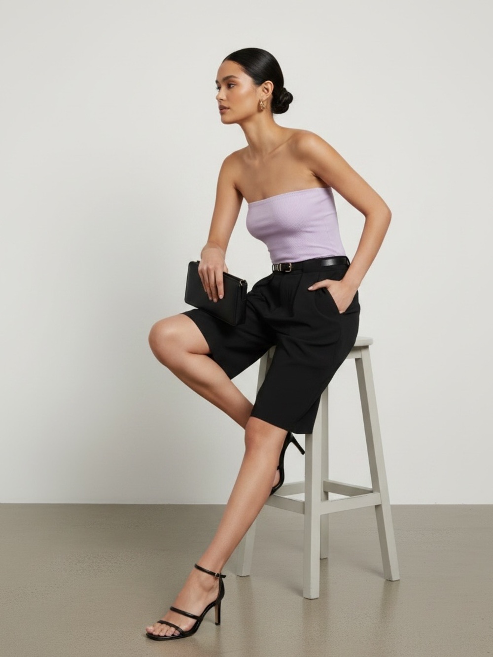 1357 • Black Knee Length Belted Tailored Slant Pocket Shorts